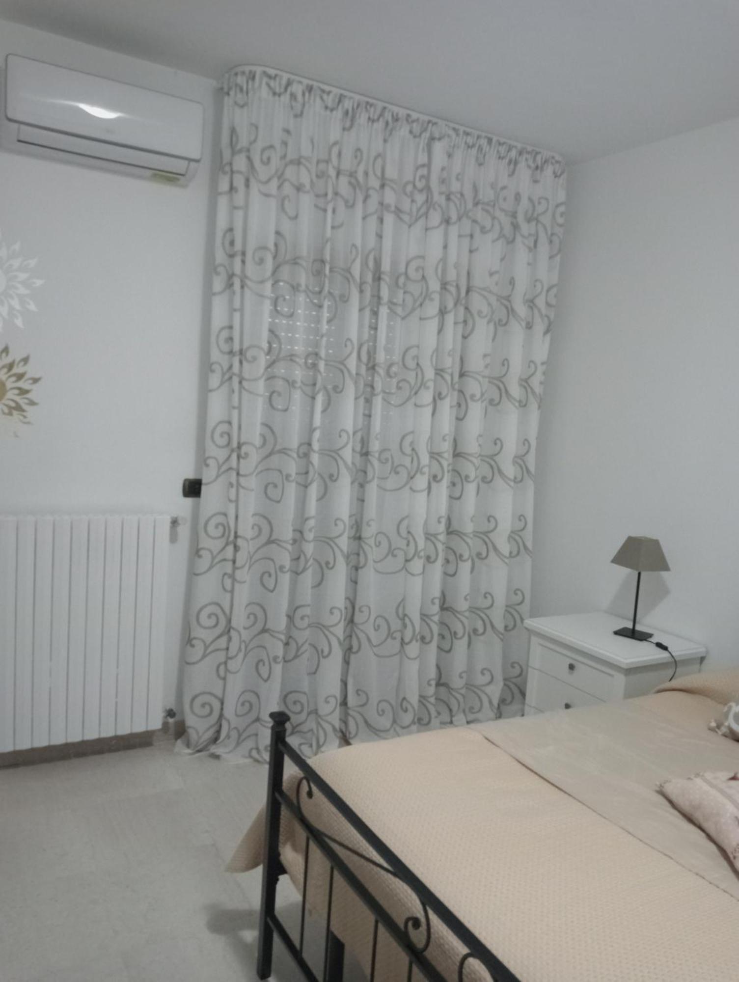 Casa Vacanza Luna2 Palagiano Esterno foto